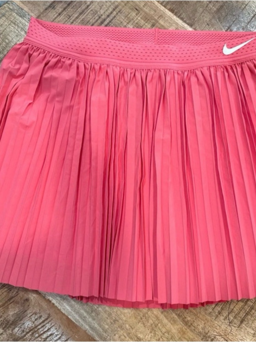 Nike Women’s Pink Pleated Tennis Skirt size L